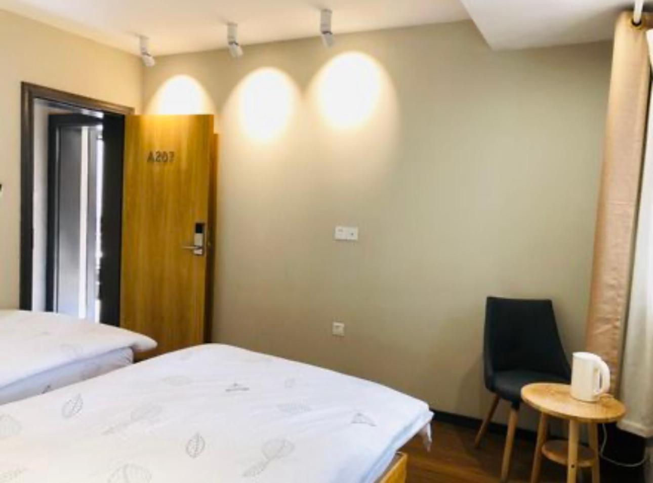 Fengma Feiyang Hostel Lhasa Ngoại thất bức ảnh