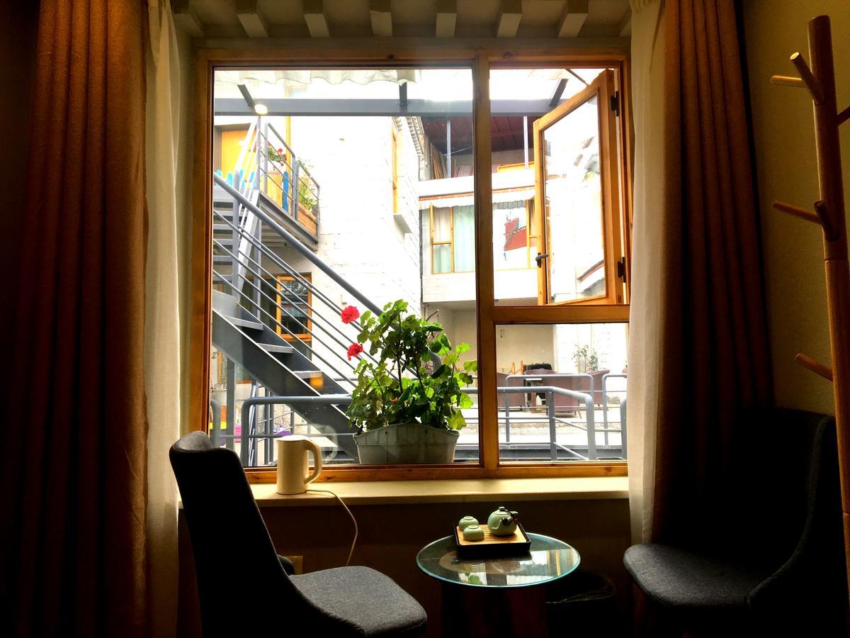 Fengma Feiyang Hostel Lhasa Ngoại thất bức ảnh