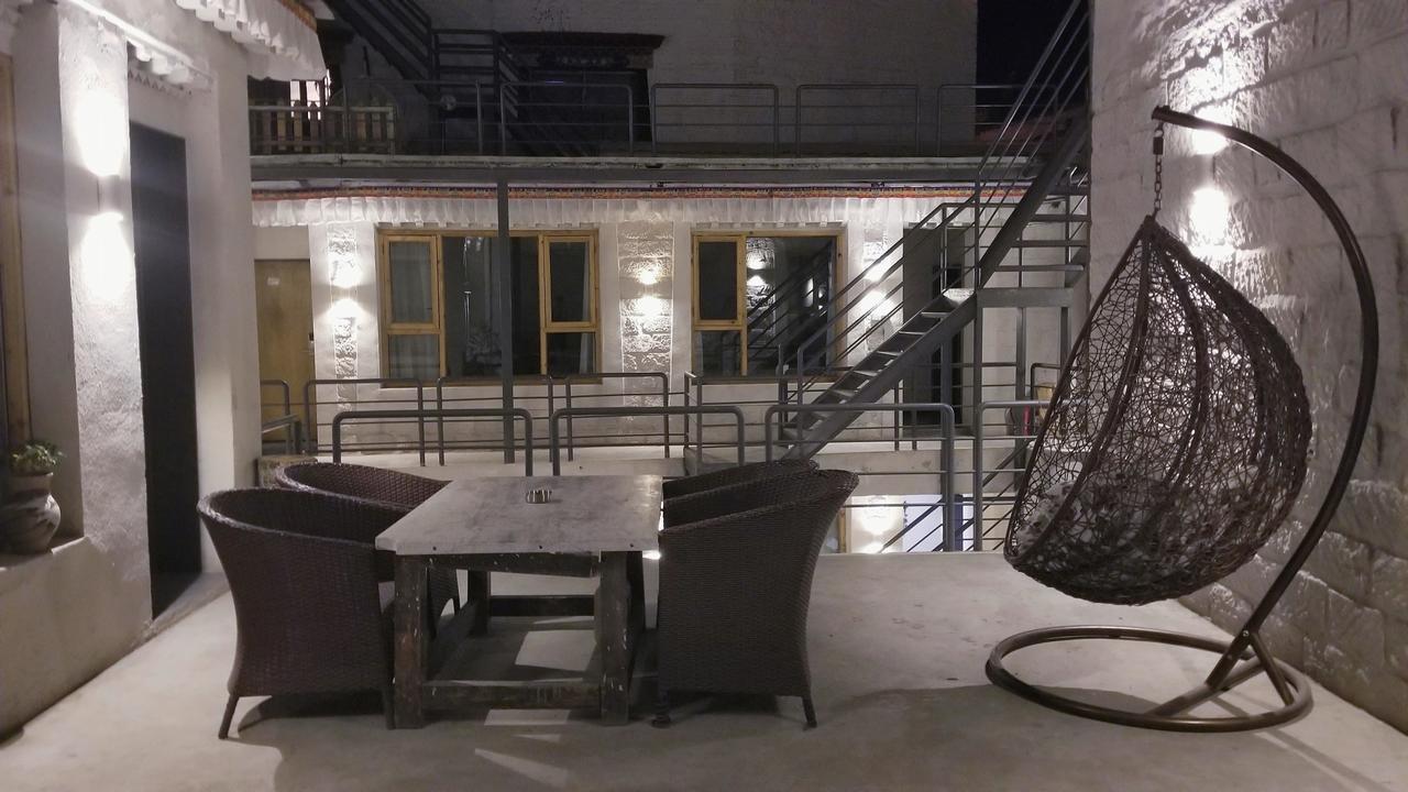 Fengma Feiyang Hostel Lhasa Ngoại thất bức ảnh